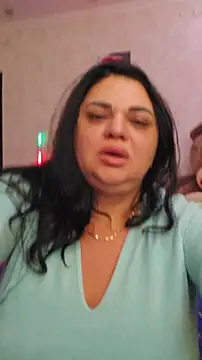 littleRikka online show from 5, 2, 2026