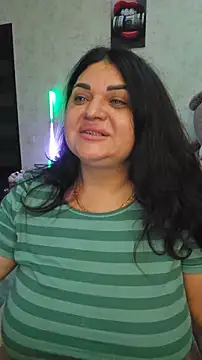 littleRikka online show from 3, 3, 2026