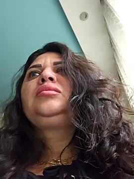 Snapshot of littleRikka chatting on 19, 11, 2025 littleRikka online show from 19, 11, 2025