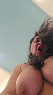 littleRikka online show from 17, 1, 2026