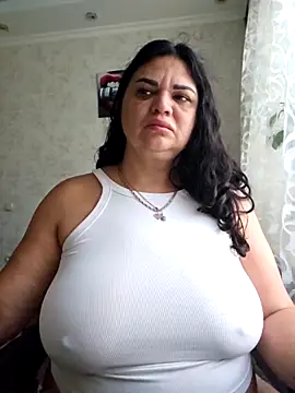 Snapshot of littleRikka chatting on 15, 10, 2025 littleRikka online show from 15, 10, 2025