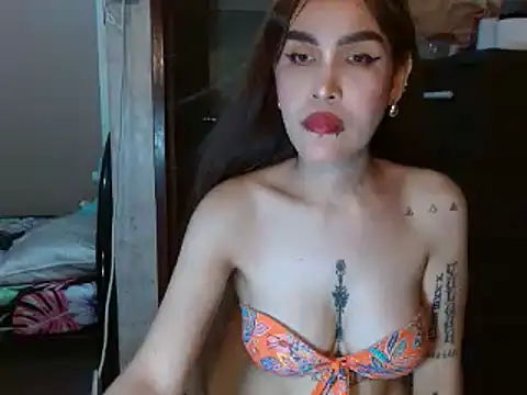 Snapshot of CumEaterLima chatting on 13, 5, 2026 CumEaterLima online show from 13, 5, 2026