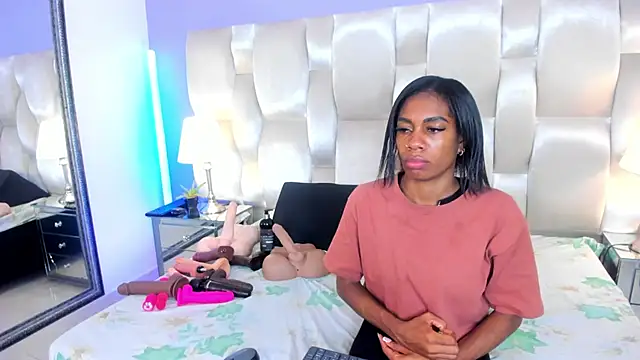 Snapshot of Blackrosse__ chatting on 7, 11, 2025 Blackrosse online show from 7, 11, 2025