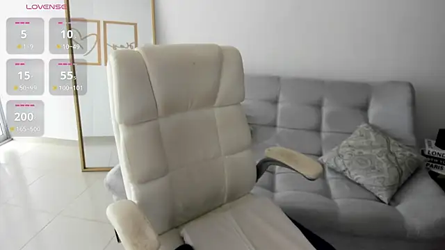 Snapshot of renata_t_ chatting on 10, 7, 2026 renata t online show from 10, 7, 2026