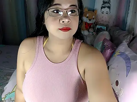 hersheykisses07 online show from 12, 1, 2026