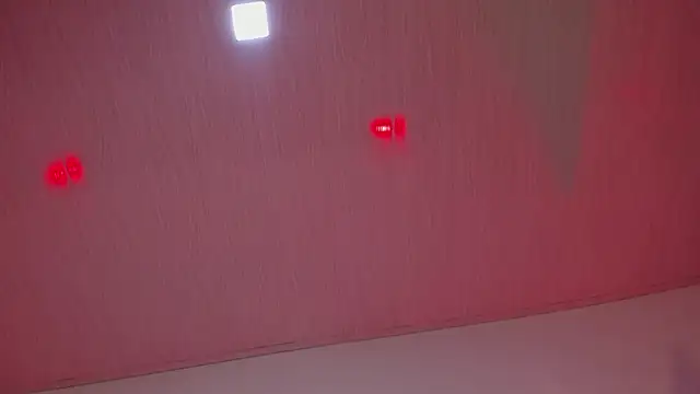 Snapshot of AbbyTaylorr chatting on 13, 11, 2025 AbbyTaylorr online show from 13, 11, 2025