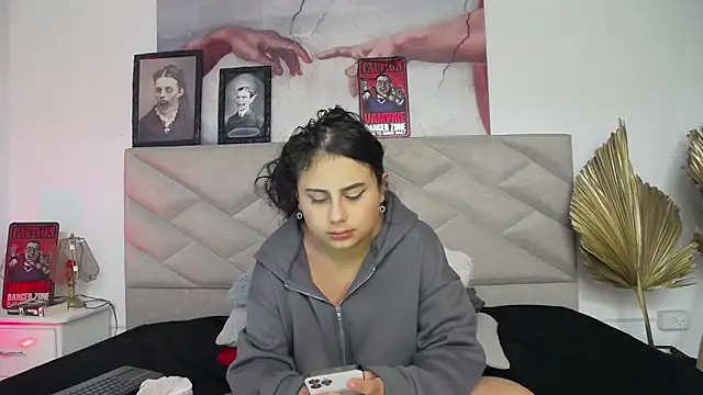 Snapshot of AbbyTaylorr chatting on 18, 10, 2025 AbbyTaylorr online show from 18, 10, 2025