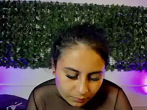 AbbyTaylorr online show from 20, 4, 2026