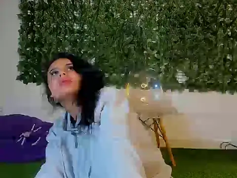 AbbyTaylorr online show from 18, 4, 2026