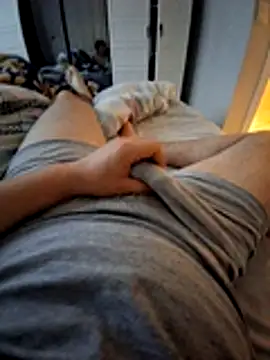 Titjober online show from 8, 4, 2026