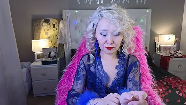 RoxalanaStar online show from 17, 2, 2026