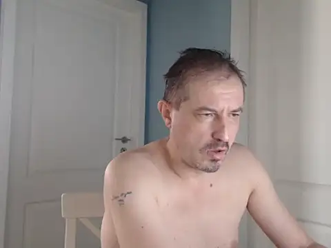Snapshot of MisterFaithRO chatting on 21, 5, 2026 MisterFaithRO online show from 21, 5, 2026