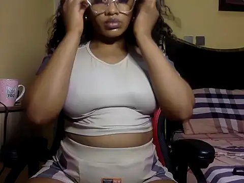 Snapshot of BOOTYBANGER24xx chatting on 31, 5, 2026 BOOTYBANGER24xx online show from 31, 5, 2026