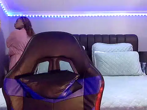 BOOTYBANGER24xx online show from 25, 10, 2025