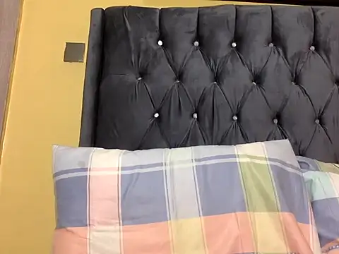 BOOTYBANGER24xx online show from 5, 3, 2026