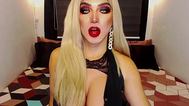 HugeCockDominantXxX online show from 30, 11, 2025