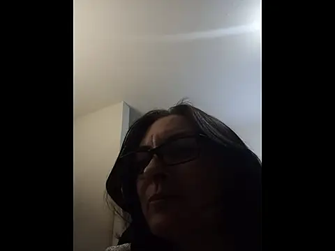 DesreRose online show from 18, 11, 2025