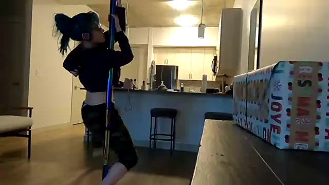 TheDaisyChaos online show from 19, 12, 2025