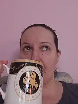 Snapshot of BustyLadyAlma chatting on 14, 6, 2026 BustyLadyAlma online show from 14, 6, 2026