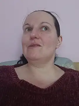 BustyLadyAlma online show from 24, 5, 2026