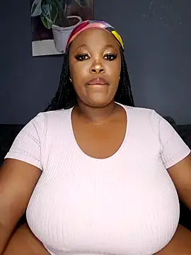 SWEETDOLLY29XX online show from 7, 1, 2026