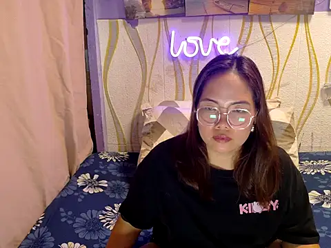 BURBERRY69 online show from 9, 2, 2026