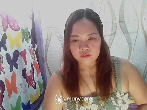 Snapshot of BURBERRY69 chatting on 29, 9, 2025 BURBERRY69 online show from 29, 9, 2025