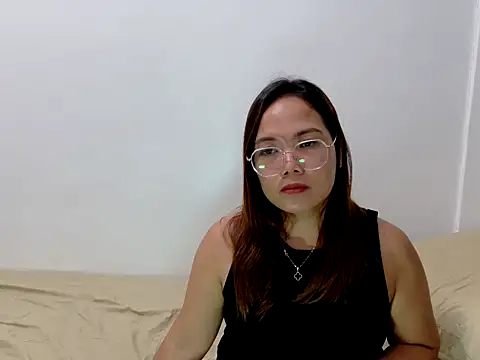 Snapshot of BURBERRY69 chatting on 22, 5, 2026 BURBERRY69 online show from 22, 5, 2026