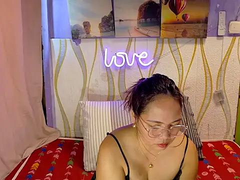 BURBERRY69 online show from 6, 3, 2026