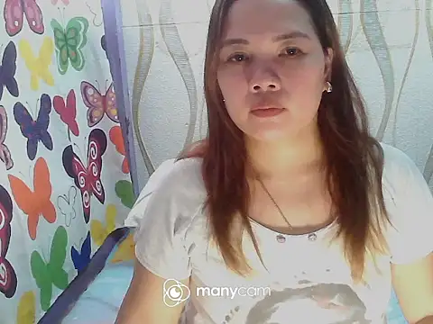 Snapshot of BURBERRY69 chatting on 28, 9, 2025 BURBERRY69 online show from 28, 9, 2025