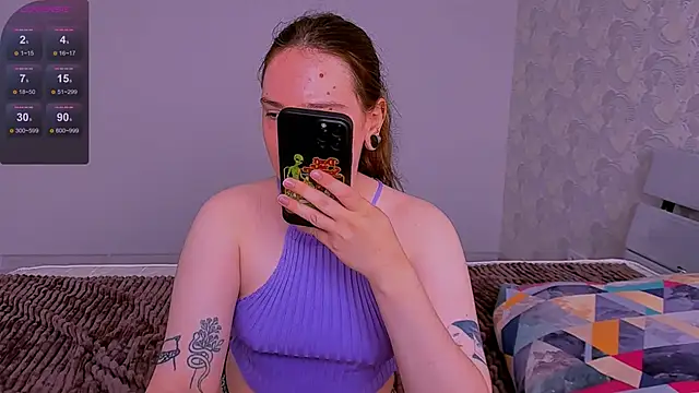 Janie JJ Curvie online show from 13, 6, 2026