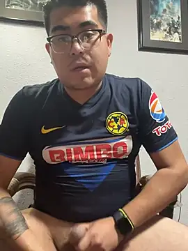 Snapshot of Moisesgtz04 chatting on 16, 1, 2025 Moisesgtz04 online show from 16, 1, 2025