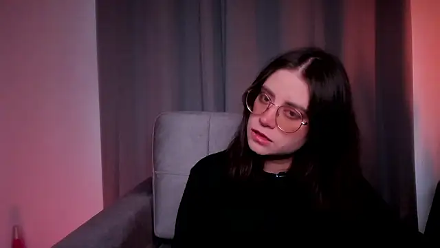 HazelKush online show from 5, 2, 2026