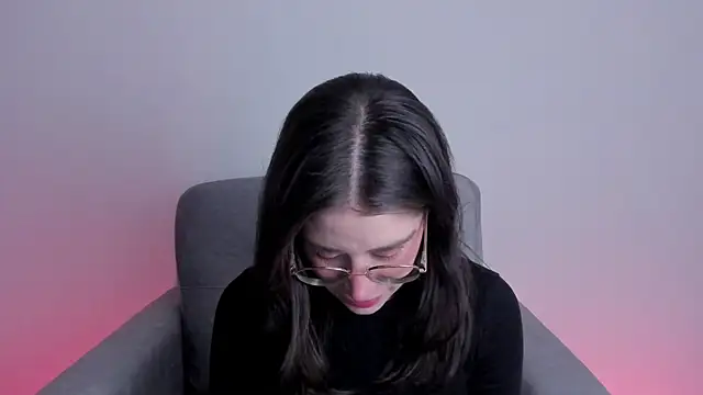 HazelKush online show from 25, 11, 2025