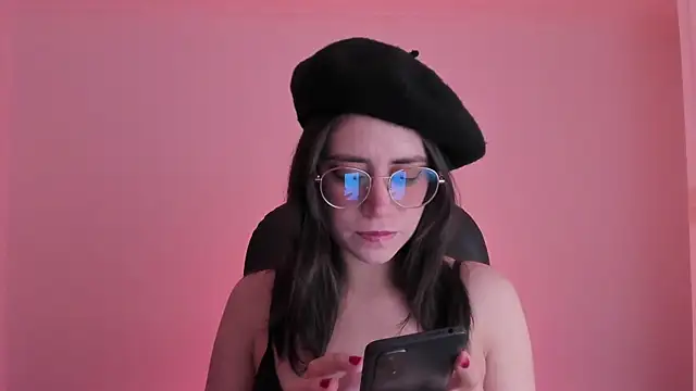 HazelKush online show from 23, 10, 2025