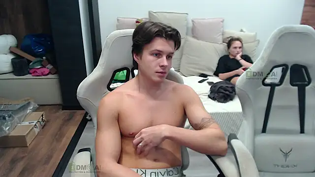 Snapshot of Sunny-Girl1 chatting on 6, 11, 2025 Sunny-Girl1 online show from 6, 11, 2025