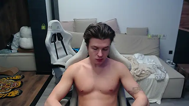 Snapshot of Sunny-Girl1 chatting on 14, 1, 2026 Sunny-Girl1 online show from 14, 1, 2026