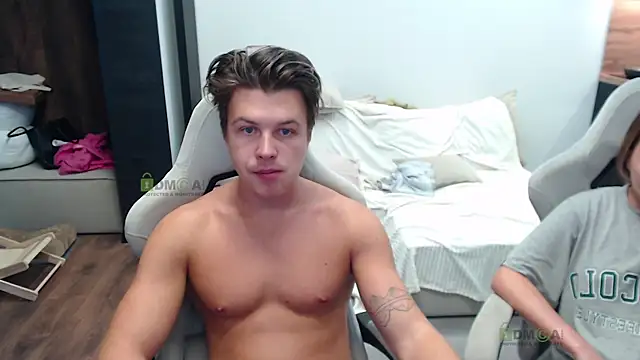 Snapshot of Sunny-Girl1 chatting on 11, 10, 2025 Sunny-Girl1 online show from 11, 10, 2025