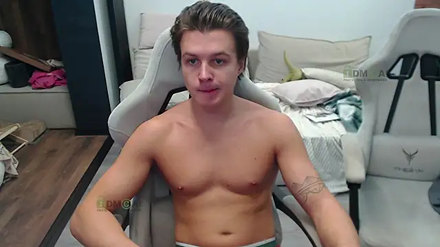 Snapshot of Sunny-Girl1 chatting on 27, 10, 2025 Sunny-Girl1 online show from 27, 10, 2025