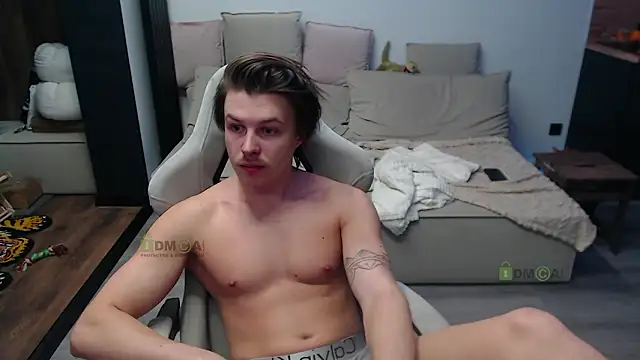 Snapshot of Sunny-Girl1 chatting on 9, 2, 2026 Sunny-Girl1 online show from 9, 2, 2026