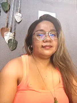 ambersmile online show from 8, 4, 2026