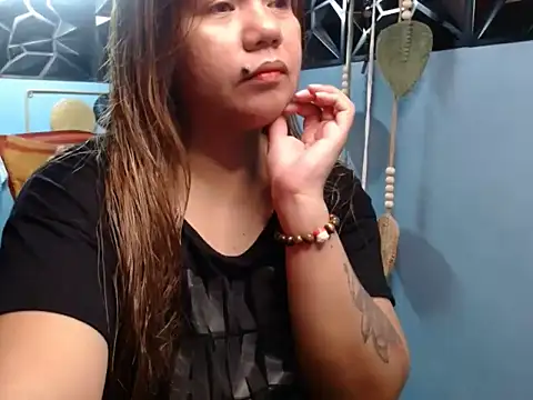 ambersmile online show from 9, 11, 2025