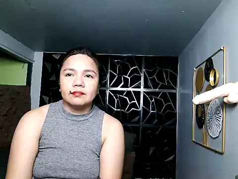 ambersmile online show from 5, 3, 2025