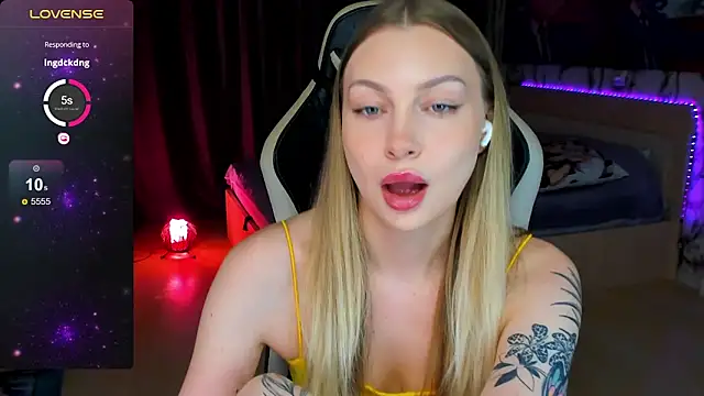 BiMolly online show from 19, 10, 2025