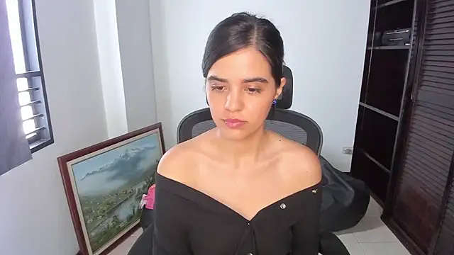 mia collins x online show from 3, 12, 2025