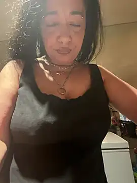 PichyPrettyPussy online show from 25, 2, 2026