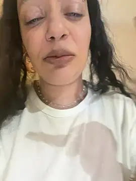 PichyPrettyPussy online show from 2, 2, 2026