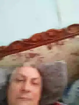  lady red  online show from 11, 3, 2026