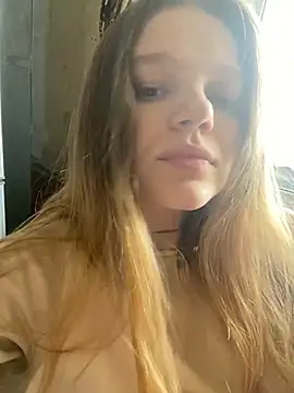 Snapshot of -MimmiLissa- chatting on 22, 4, 2026 -MimmiLissa- online show from 22, 4, 2026