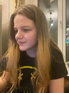 Snapshot of -MimmiLissa- chatting on 28, 4, 2026 -MimmiLissa- online show from 28, 4, 2026